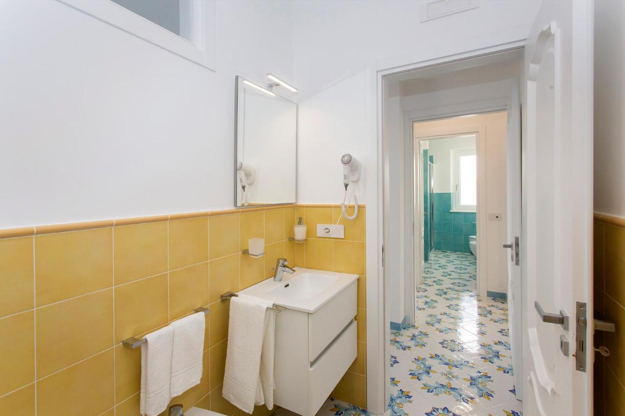 Domus Teresia - Amalfi Coast Apartment Furore Exterior photo