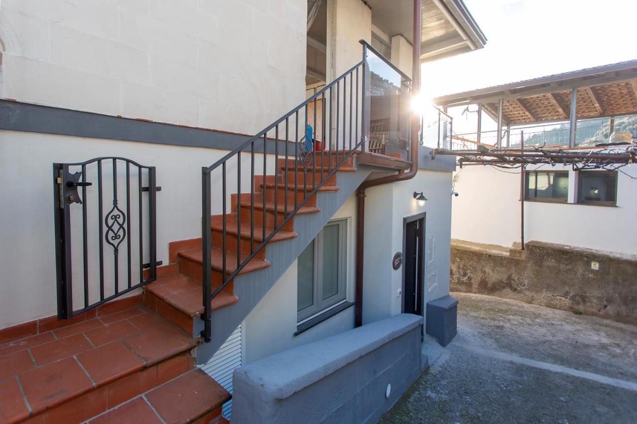 Domus Teresia - Amalfi Coast Apartment Furore Exterior photo